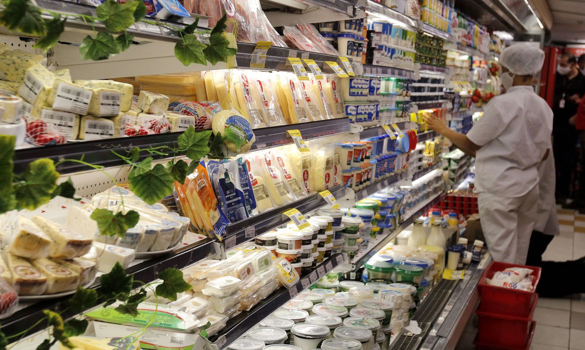 Maiores queixas foram direcionadas aos supermercados